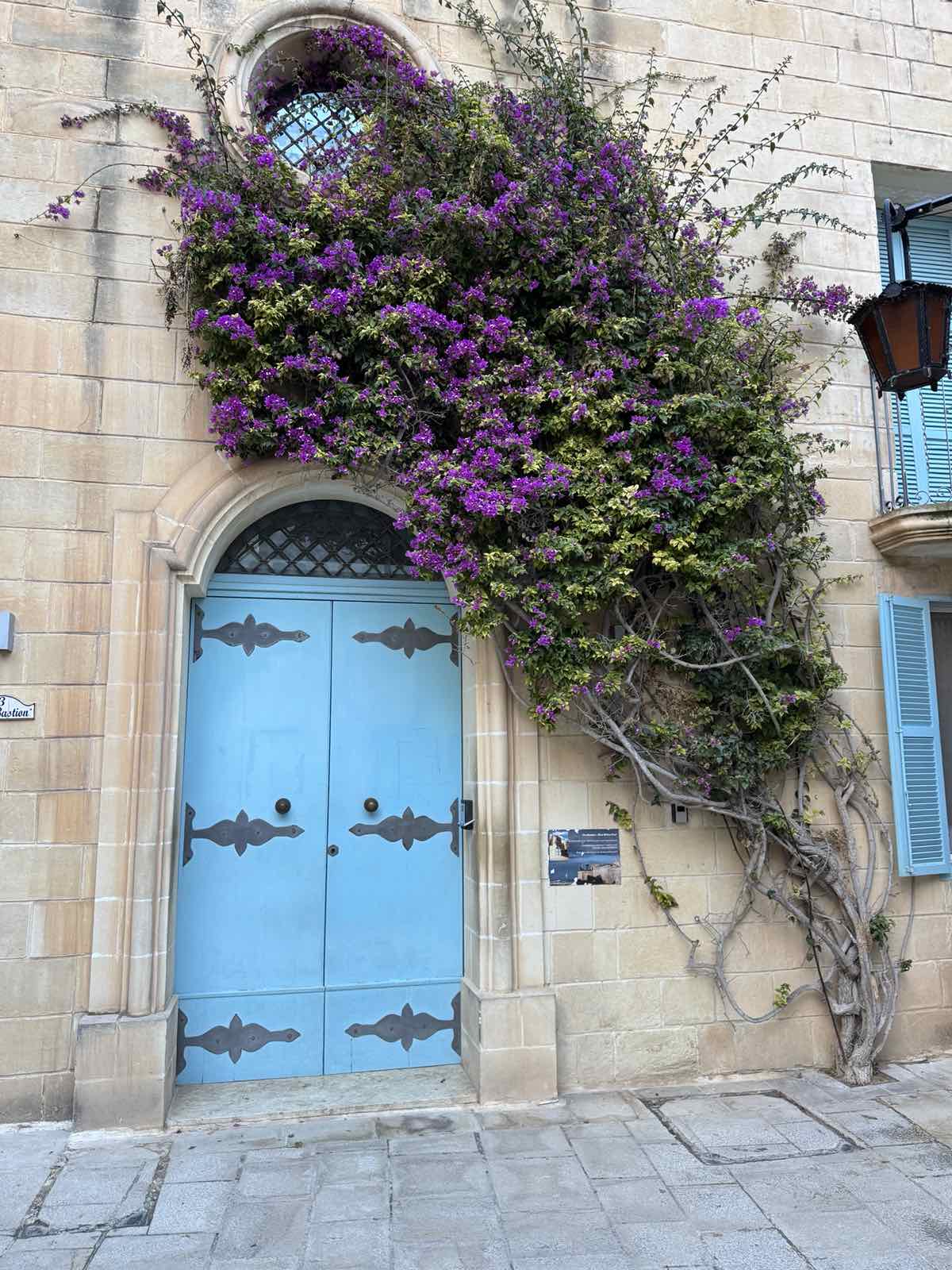 8-ми март в  Малта